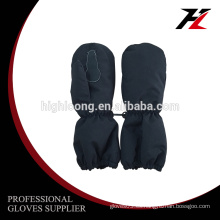 Nuevos guantes impermeables vendedores calientes de los muchachos durables del diseño